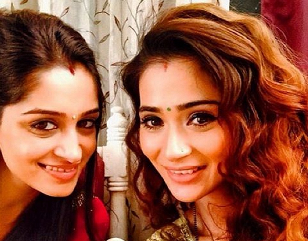 এরপরে সারা ‘বিগ বস’, ‘শ্বশুরাল সিমর কা’, ‘কমেডি ক্লাসেস অ্যান্ড কমেদি নাইটস বাঁচাও’-তেও কাজ করেছেন।