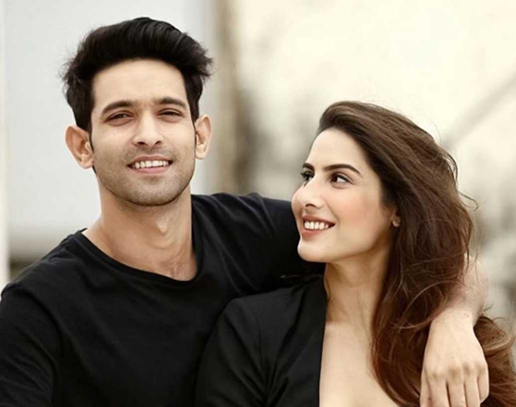 ঠিকই ধরেছেন, বিক্রান্ত ম্যাসি। জনপ্রিয় এই অভিনেতাই তাঁর বয়ফ্রেন্ড। সম্প্রতি তাঁদের প্রেম এক বছর পূর্ণ করল।