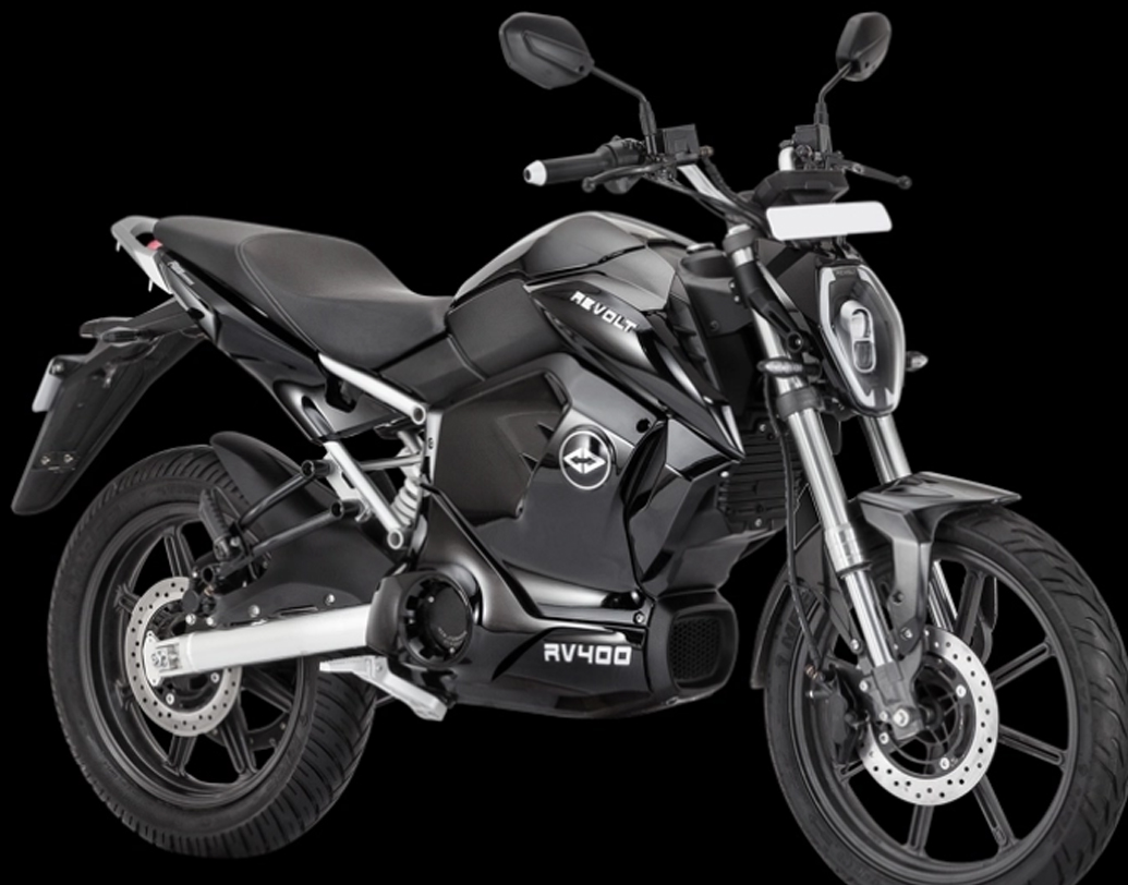 বাইকটিতে হরেক পরিবর্তন করা সম্ভব, এবং তা সম্ভব হবে আপনার স্মার্টফোনের মাধ্যমেই। সংস্থার দাবি, বাইকটিতে থাকা আর্টিফিশিয়াল ইন্টেলিজেন্সের মাধ্যমে আপনি তা নিয়ন্ত্রণ করতে পারবেন আপনার ফোনের মাধ্যমেই।