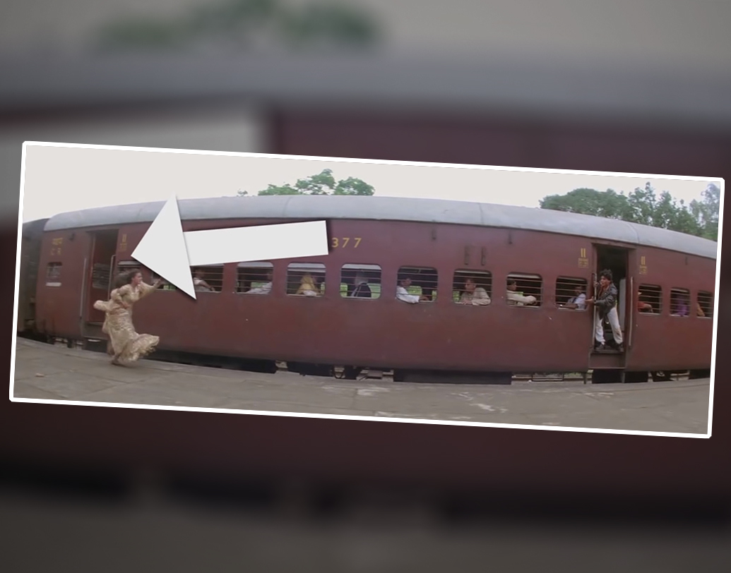 এ বার স্টেশনে সিমরনের সেই বিখ্যাত দৌড়নোর দৃশ্যের কথা ভাবুন। বাবা রাজি হয়ে মেয়ের হাত ছেড়ে দিয়েছেন। রাজ দাঁড়িয়ে আছেন চলন্ত ট্রেনের দরজায়। কিন্তু সিমরনের সামনেই ট্রেনের একটা দরজা ছিল। সেখান দিয়ে অনায়াসেই উঠে যেতে পারতেন তিনি। রাজের দরজার দিকে দৌড়তে গেলেন কেন?