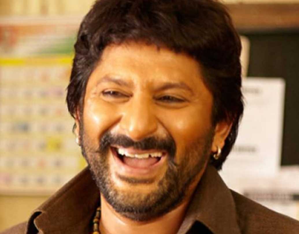 ‘জলি এল এল বি’তে আইনজীবীর চরিত্রে আরশাদের অভিনয় মনে রাখবেন দর্শক। সেই অর্থে এই ছবিই তাঁর সোলো হিট।