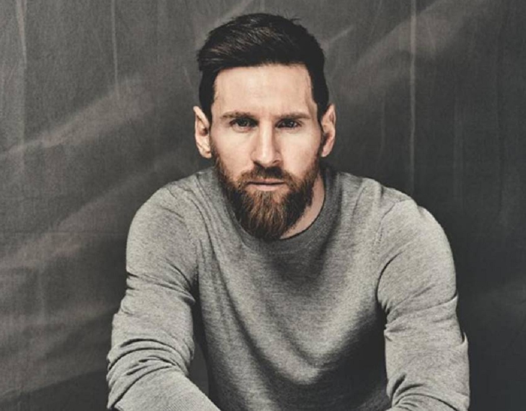 আর্জেন্টিনা এবং স্পেন এই দুই দেশেরই নাগরিক তিনি। ২০০৫ সালে তাঁকে স্পেনের নাগরিকত্ব দেওয়া হয়।