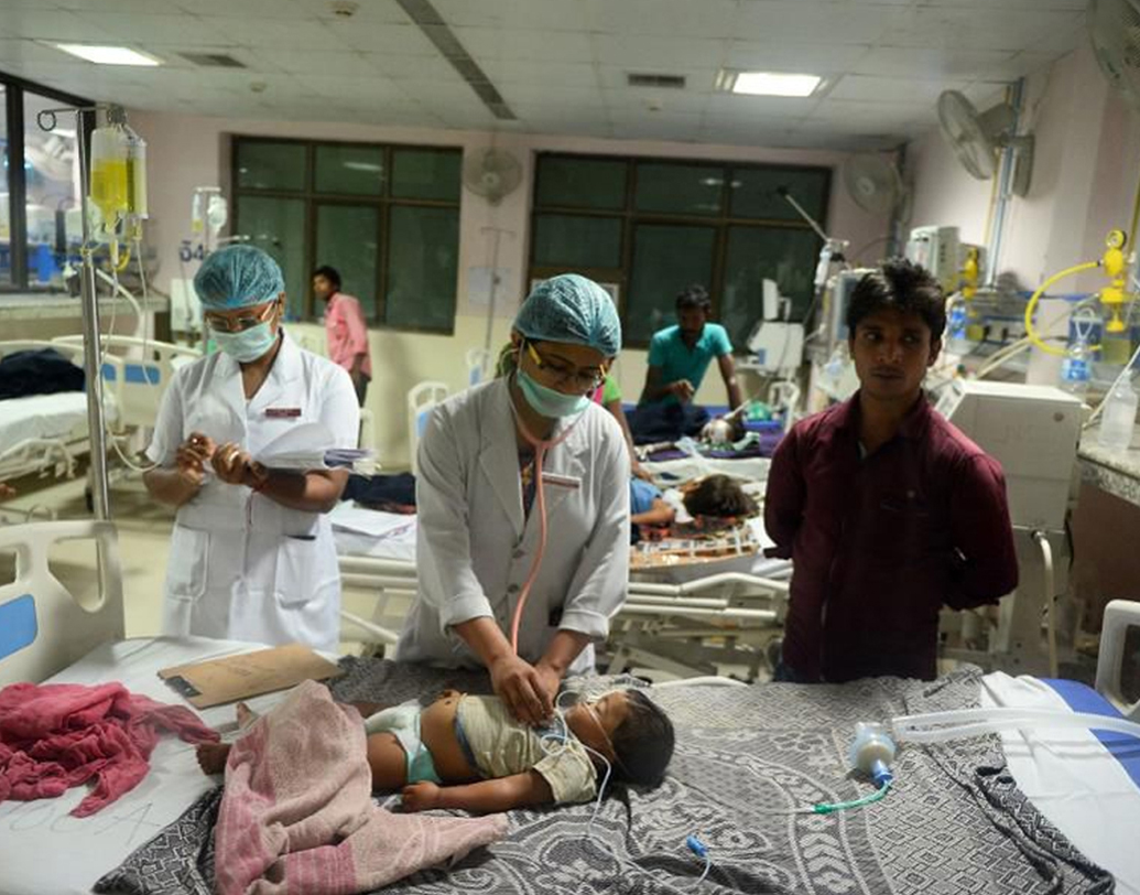 রিপোর্ট অনুযায়ী, বড় রাজ্যগুলির মধ্যে সবচেয়ে ভাল স্বাস্থ্য ব্যবস্থা রয়েছে দক্ষিণের রাজ্য কেরলে। প্রাপ্ত নম্বর ৭৬.৫৫। কেরলের পরেই স্থান পেয়েছে অন্ধ্রপ্রদেশ এবং তার পর মহারাষ্ট্র।