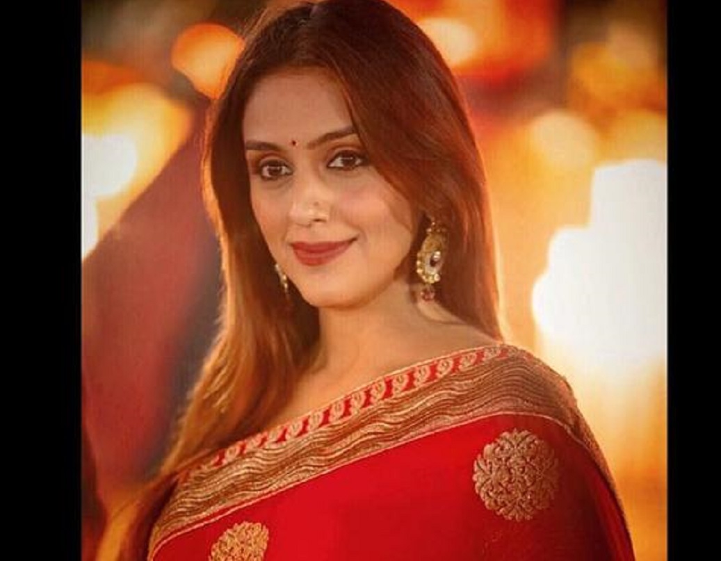 রিয়েলিটি শো ‘ঝলক দিখলা জা’-এর সিজন ছয়ে জয়ীর শিরোপা মাথায় ওঠে তাঁর। এ ছাড়াও ‘খতরো কি খিলাড়ি’ নামে আর এক রিয়েলিটি শো-তেও বিজয়ী হন তিনি।