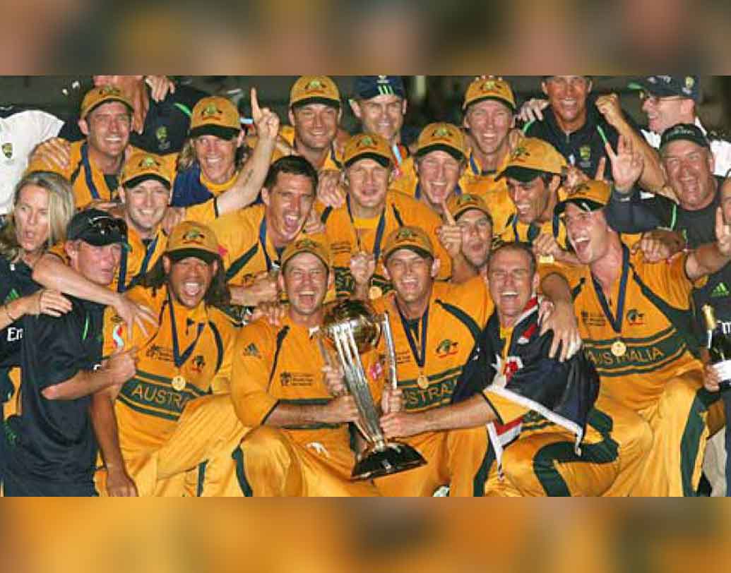 প্রথম দেশ হিসেবে অস্ট্রেলিয়া পর পর ৩ বার বিশ্বকাপ জেতে।