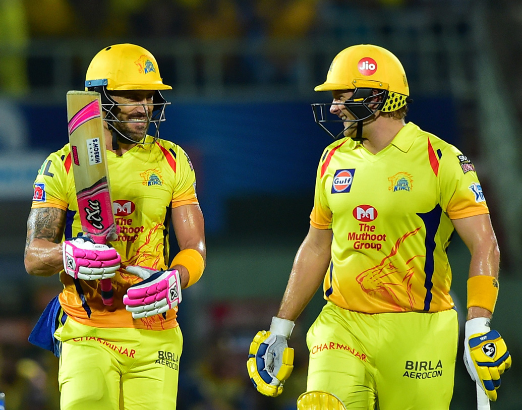 টস জিতে বাংলাদেশকে ব্যাট করতে পাঠিয়েছিলেন দক্ষিণ আফ্রিকার অধিনায়ক ফ্যাফ ডুপ্লেসি। কিন্তু রাবাডা-তাহিরদের ব্যর্থতায় ভুগতে হয়েছে দলকে। এনগিডির চোটও ডু’প্লেসির পরিকল্পনা এলোমেলো করে দিয়েছে।