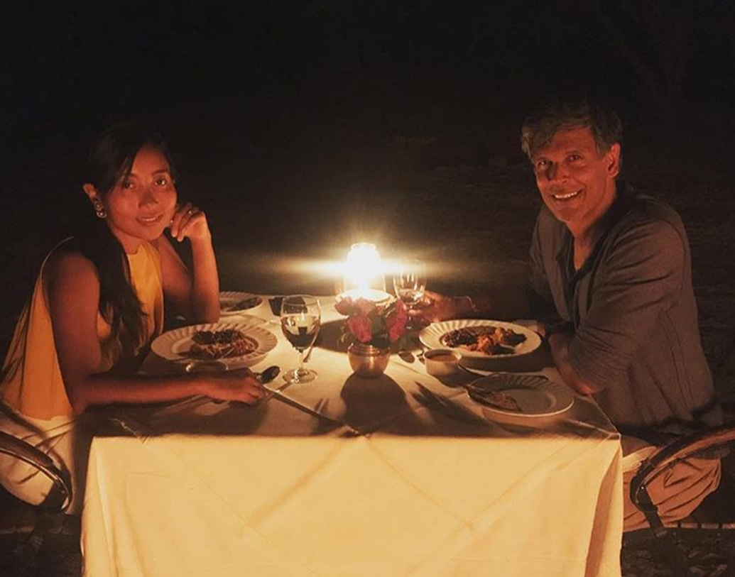 অঙ্কিতা ভেবেছিলেন, প্রাথমিক আলাপ, বন্ধুত্ব। ব্যস। পরে জানতে পারেন, মিলিন্দ তাঁর নম্বর খুঁজছেন।