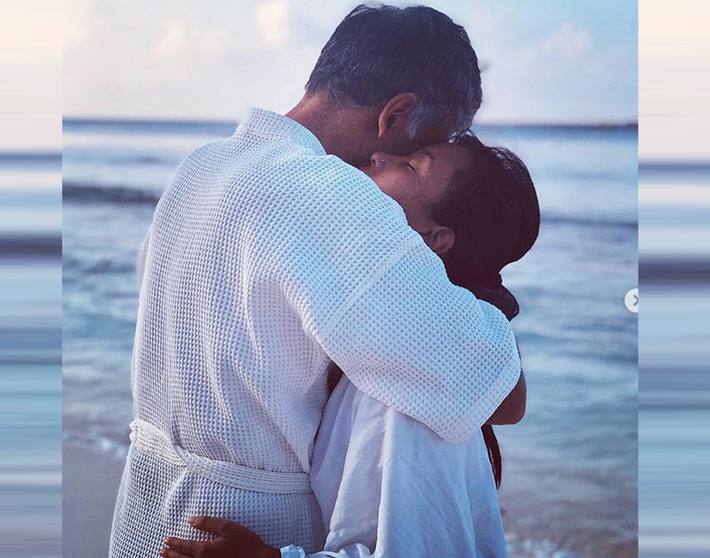 অঙ্কিতাও সময়ের সঙ্গে সঙ্গে বুঝতে পারেন মিলিন্দই তাঁর জীবন সঙ্গী হতে চলেছেন। অঙ্কিতার সঙ্গে ভাল আছেন, এমনটা জানিয়েছেন মিলিন্দও।