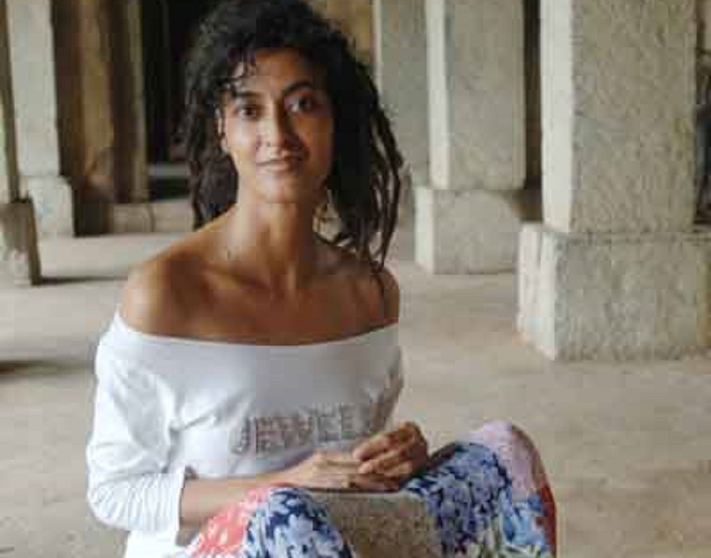 প্রাথমিক চিকিৎসার পর গীতাঞ্জলির ঠাঁই হয় ‘বিদ্যাসাগর ইন্সটিটিউট অব নিউরো সায়েন্সে।’ তিনি বলেন, ‘‘খাবারের টাকা রোজগারের জন্য ভিক্ষা থেকে দেহব্যবসা-সবই করেছি।’’ ২০১৩-এ গীতাঞ্জলির মৃত্যু হয়। জাঁকজমকপূর্ণ জীবন থেকে অবহেলায় মৃত্যু— পুরোটাই যেন সিনেমার মতো ছিল তাঁর বাস্তব।