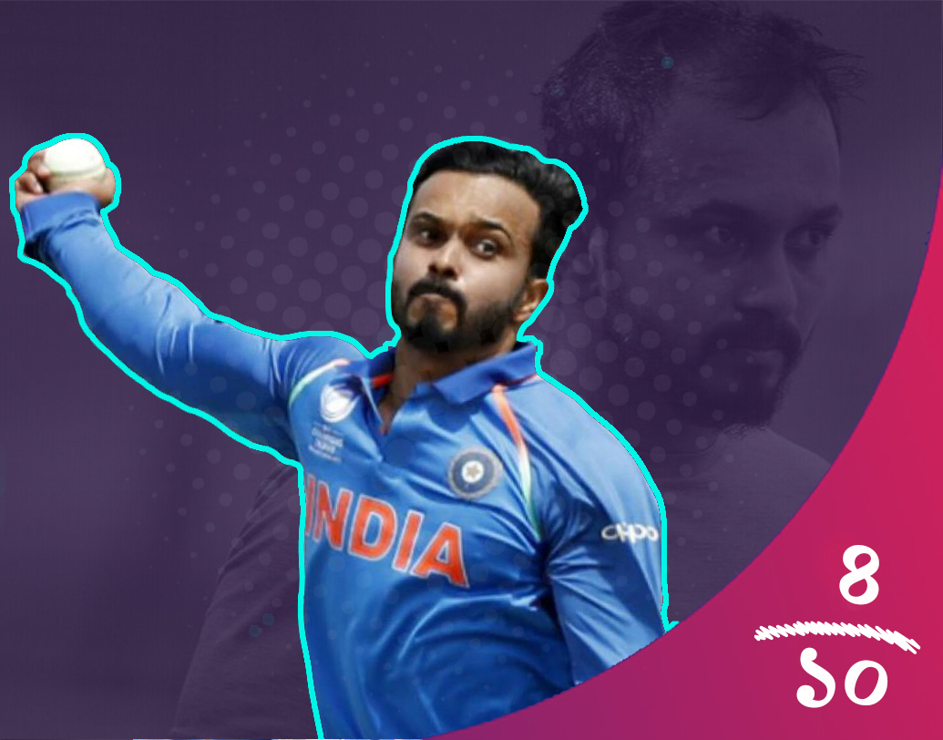 ব্যাটিং করার সুযোগ না পেলেও ৪ ওভার বল করেন কেদার যাদব। এই ৪ ওভারে কোনও উইকেট না পেলেও দক্ষিণ আফ্রিকার রানের গতি বাড়তে দেননি। এ ছাড়াও একটি ক্যাচও নেন তিনি। তবে সে ভাবে পরীক্ষিত না হওয়ায় কেদার যাদব পেলেন ১০-এ ৪।