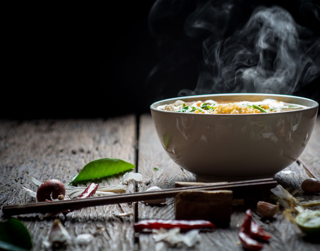 এ ছাড়াও কিছু সতর্কতা মেনে চলুন। যেমন, খাবার বেশিক্ষণ ফেলে রাখবেন না। গরম অবস্থাতেই খান। ঠান্ডা হয়ে গেলে আবার গরম করে তবেই খান। কারণ, খাবার ঠান্ডা হলে তাতেও কিছু ক্ষতিকর ব্যাকটিরিয়া বাসা বাঁধে। সেগুলোও ডায়েরিয়াকে ডেকে আনে।