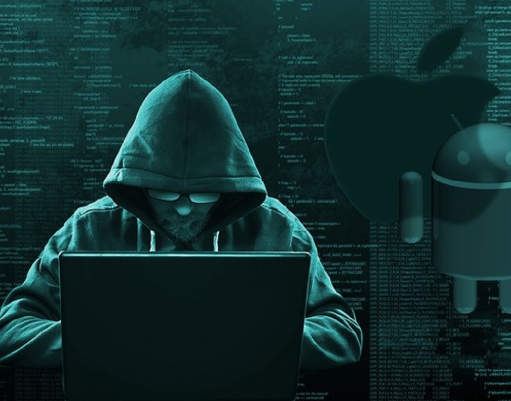 বিপদের আঁচ বুঝতে পেরে প্রথমেই যে ওয়েবসাইটের অ্যাকাউন্ট হ্যাক হয়েছে তাদের হেল্পলাইন নম্বরে যোগাযোগ করুন। প্রয়োজনে তাদের ইমেল পাঠান। ব্যাঙ্ক অ্যাকাউন্ট হ্যাক হয়ে গেলে অ্যাকাউন্ট সাময়িক ভাবে প্রত্যহারের জন্য কর্তৃপক্ষকে জানান। মনে রাখবেন, যত তাড়াতাড়ি বিষয়টি কর্তৃপক্ষের নজরে আসবে আপনার ক্ষতির আশঙ্কাও ততই কম হবে।