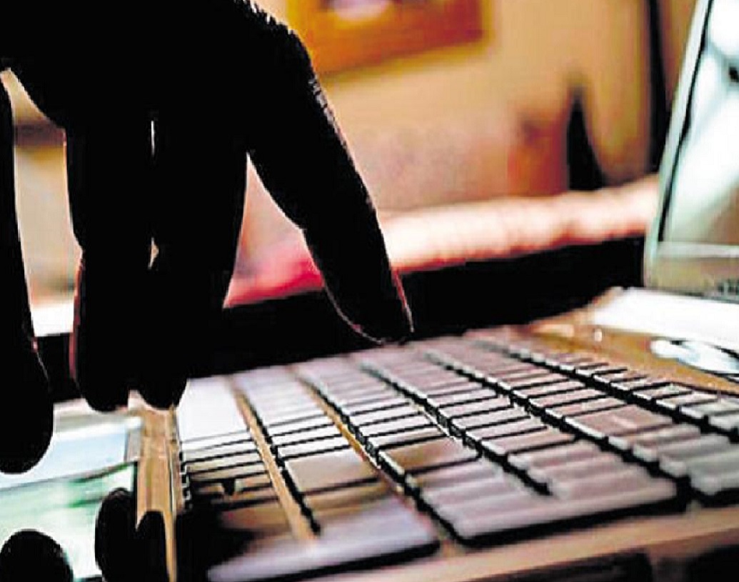 আপনার আকাউন্টটি হ্যাকিং হওয়া থেকে কী ভাবে রক্ষা করবেন?