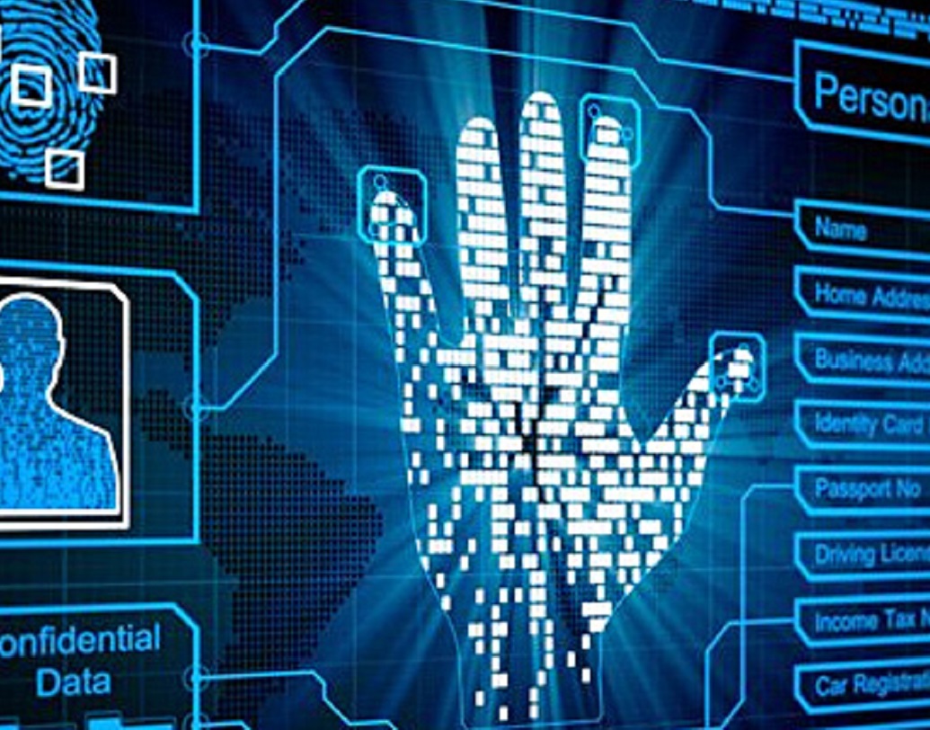 ২০১৮ সালে কসমস ব্যাঙ্কের পুণে শাখা ভয়ঙ্কর সাইবার আক্রমণের শিকার হয়, যা ভারতে ঘটা প্রথম ‘ম্যালওয়ার অ্যাটাক’। প্রায় ৯৪ কোটি টাকা কসমস ব্যাঙ্ক থেকে অদ্ভুত ভাবে হংকং ব্যাঙ্কে চলে যায়। আরও আশ্চর্যের বিষয় হল প্রতিটি ব্যাঙ্ক অ্যাকাউন্টের ব্যালেন্সের কোনও পরিবর্তন হয়নি।