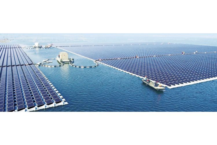 বিজ্ঞানীদের পরিকল্পনা অনুযায়ী, লক্ষ লক্ষ সামুদ্রিক ভাসমান সৌর মিথানল দ্বীপগুলি সূর্যালোকের দ্বারা চালিত হয়ে কার্বন-ডাই অক্সাইড ও গ্রিন মিথানল বা জ্বালানি উৎপাদন করবে, যা ট্রেন, প্লেন ও জাহাজ চালাতে সাহায্য করবে।