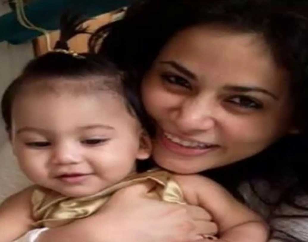 বর্তমানে পরিবার নিয়েই ব্যস্ত থাকেন অন্তরা। অন্তরা এবং চে-র দুই সন্তান। ২০১২ সালে তাঁদের প্রথম সন্তান হয়।