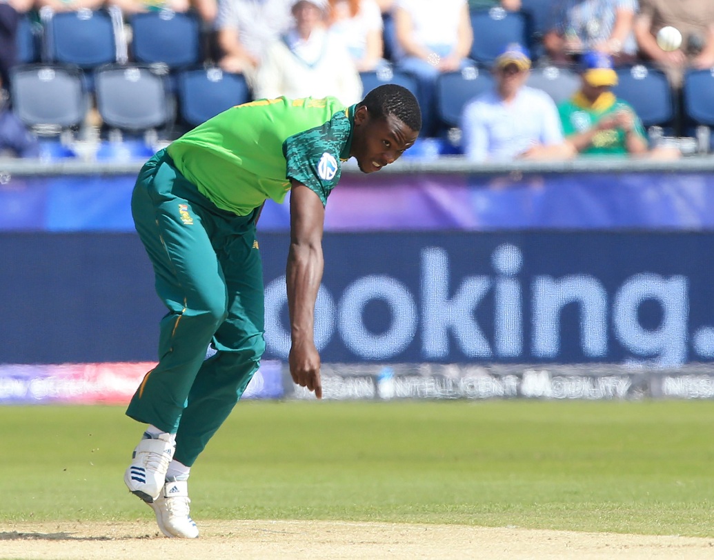 এ বারের বিশ্বকাপে ৯ ম্যাচে নিয়েছেন মাত্র ১১ উইকেট। মোট ৭৮ ওভার বল করে ৩৯৭ রান দিয়েছেন। দক্ষিণ আফ্রিকার বোলারদের মধ্যে সব থেকে বেশি রান দিয়েছেন তিনিই। দলের সেরা বোলার সব চেয়ে বেশি রান দিলে দলের যে করুণ অবস্থা হবে তা বলাই বাহুল্য।
