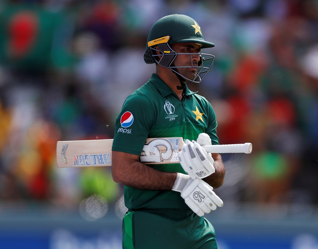 মাত্র ১৮৬ রান করেছেন ৮ ইনিংস খেলে। গড় ২৩.২৫। একটি মাত্র অর্ধশতরান। তা ছাড়া কোনও ইনিংসই সেই ভাবে উল্লেখযোগ্য নয়।