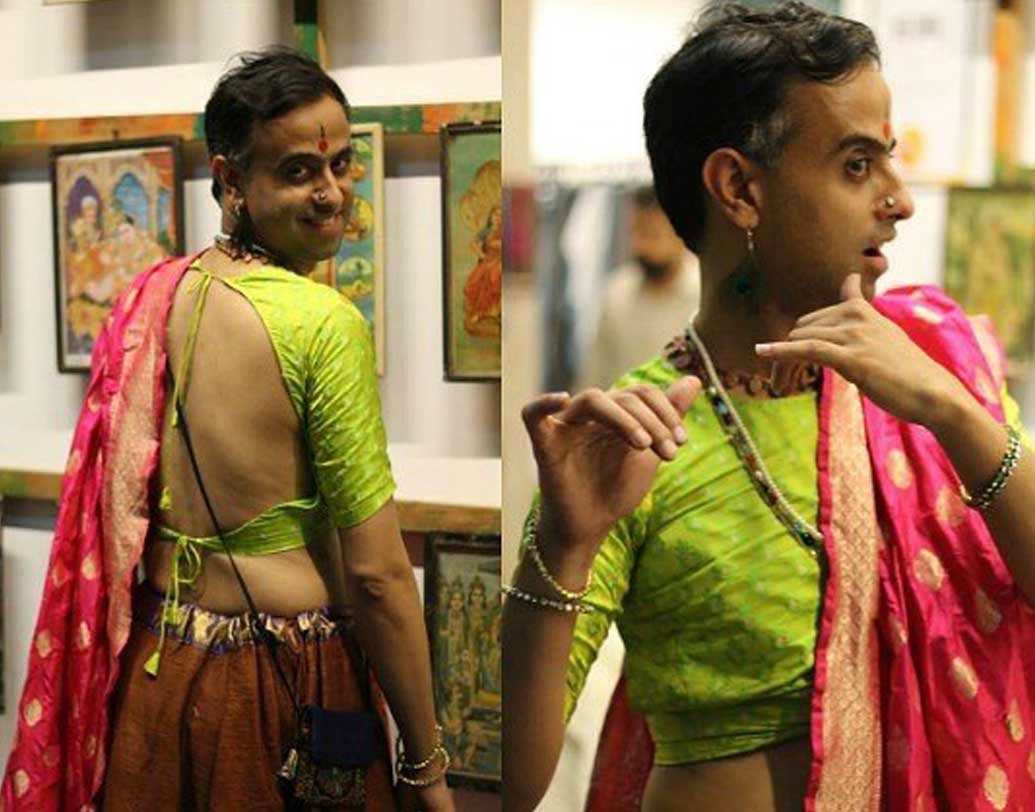 ২০০৬ সাল থেকে শাড়ি পরছেন হিমাংশু। তাঁর প্রিয় সম্ভাষণ, ‘জয় শাড়ি’। জীবনে প্রথমবার শাড়ি পরেছিলেন মায়ের থেকে নিয়ে। সে বার অবশ্য তাঁকে শাড়ি ‘পরতে হয়েছিল’। কিন্তু এরপর হিমাংশু শাড়ির প্রেমে পড়ে যান।