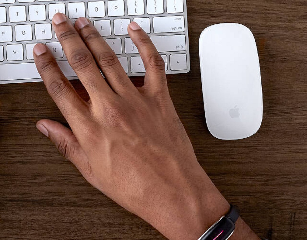 মেশিন এবং মোবাইল ম্যালফাংশনের দুঃস্বপ্ন অনেক সময় আপনার এবং আপনার ভালবাসার মানুষটির মধ্যে কোনও বাধা বা সংযোগ বিচ্ছিন্ন হয়ে যাওয়াকেও বোঝাতে পারে। তাই সম্পর্কের মূল্যায়ন করতে এই দুঃস্বপ্নকে একটি সঙ্কেত হিসেবে গ্রহণ করুন।