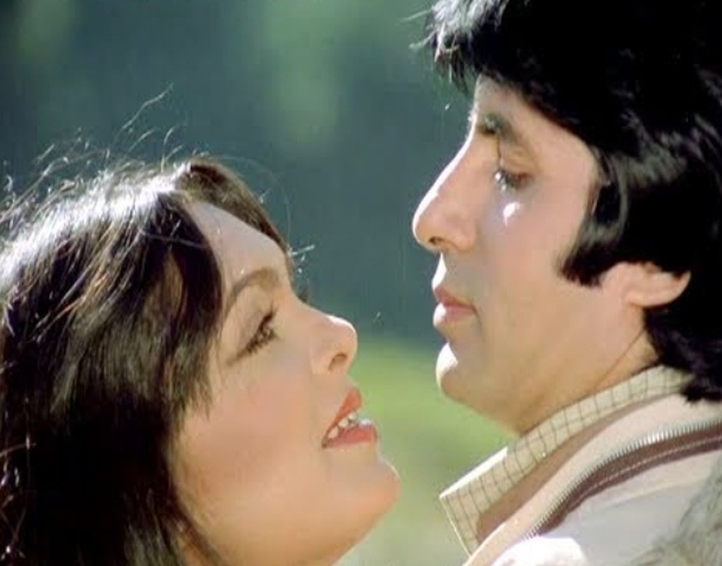 প্রথম ভারতীয় তারকা হিসেবে পরভিন প্রথম জায়গা পান ‘টাইম’ পত্রিকার প্রচ্ছদে। টাইম পত্রিকার এশীয় সংস্করণে ১৯৭৬ সালে দেখা গিয়েছিল ২৭ বছর বয়সী সপ্রতিভ পরভিনকে।