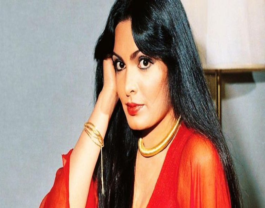 নিজের ইমেজ পাল্টাতে ভয় পেতেন না পরভিন। তিনি যে সময়ে অভিনয় করতেন, সে সময় পশ্চিমী প্রভাব ছিল হিন্দি ছবিতে বর্জনীয়। কিন্তু পরভিন বেছে নিতেন পশ্চিমী কেতাই।