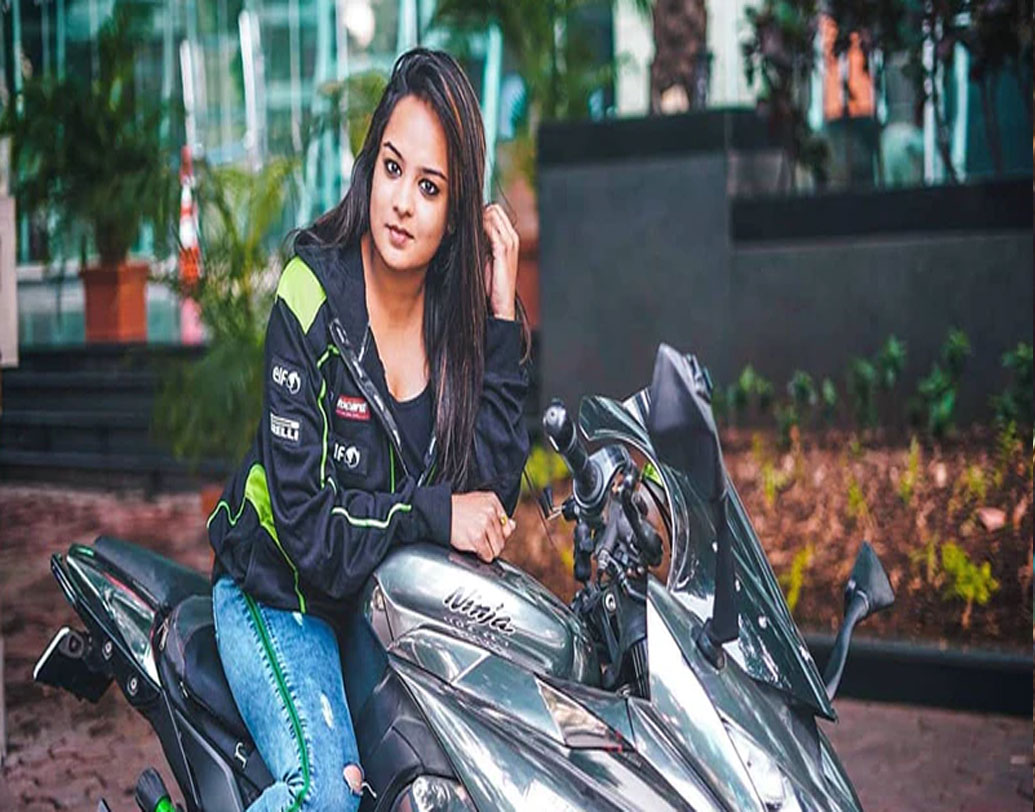 ইঞ্জিনিয়ারিং পাশ করে রিজিওনাল ট্রাফিক অফিসার (আরটিও) হওয়ার প্রস্তুতি নিচ্ছিলেন। তার জন্য প্রয়োজন ছিল ভারী গাড়ি চালানোর লাইসেন্স। সেই সুবাদে বাস চালানোর প্রশিক্ষণ।