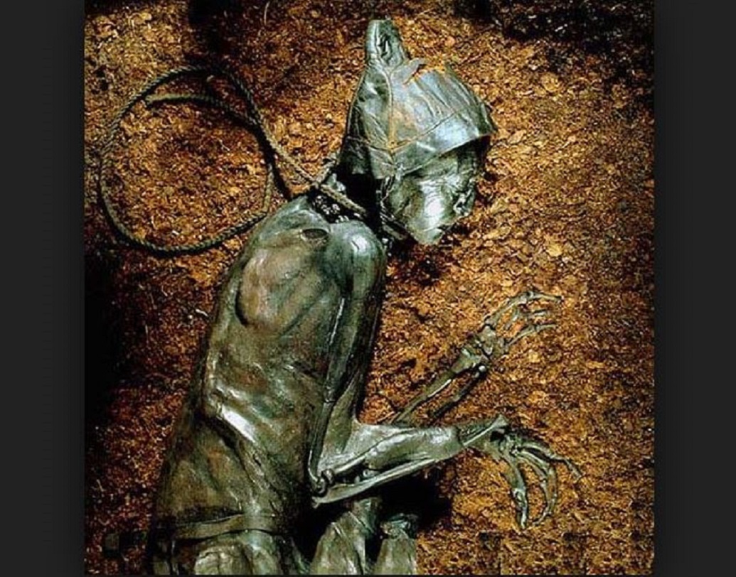 এ পর্যন্ত খোঁজ পাওয়া প্রাচীনতম বগ বডির নাম দেওয়া হয় কোয়েলবার্জ ম্যান, যা প্রায় ১০ হাজার বছর আগের মেসোলিথিক বা মধ্য প্রস্তর যুগের।