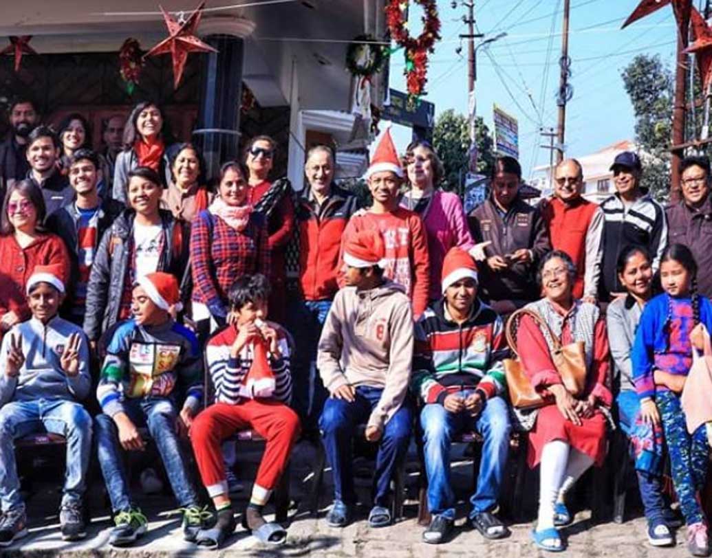 অত ছোট জায়গায় স্কুলটা আর চালানো যাচ্ছিল না। সরকারের থেকে সাহায্য পেয়েছিলেন শাশ্বতী। ১৯৯৮ সালে তিলকনগরের কমিউনিটি সেন্টারে স্কুলের ব্যবস্থা করে দেওয়া হয় সরকারের তরফে। তখন স্কুলের পড়ুয়া সংখ্যা ৮০।