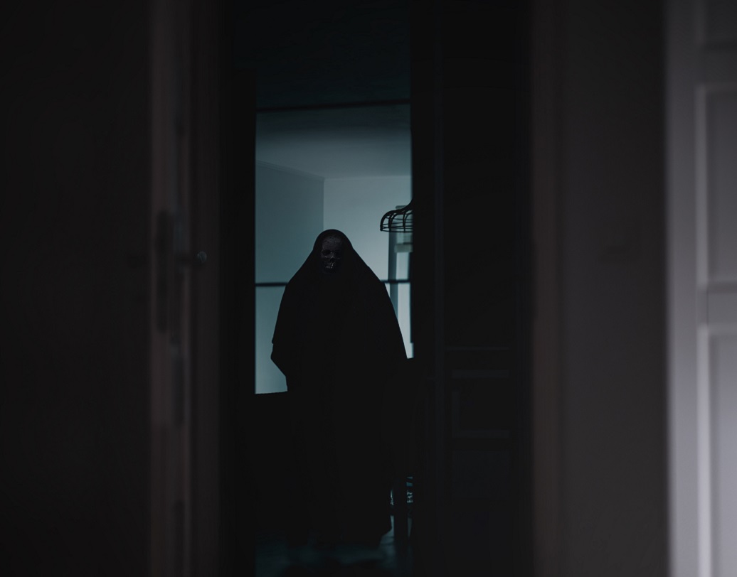 মিশরে যাওয়ার পর ডরোথির ব্যবহারে দেখা যায় আরও পরিবর্তন। তিনি মাঝ রাতে উঠে হাইরোগ্লিফিক ভাষায় নানা ঘটনা লিখতেন, প্রশ্ন করা হলে বলতেন, তাঁর পূর্বজন্মের ঘটনা লিখে রাখছেন। দাবি করেন, নরক থেকে সেতির আত্মা ফিরে এসেছে। তাঁর পরিবারের লোকজনও আত্মার উপস্থিতি বহু বার অনুভব করেছেন বলে দাবি করেন।