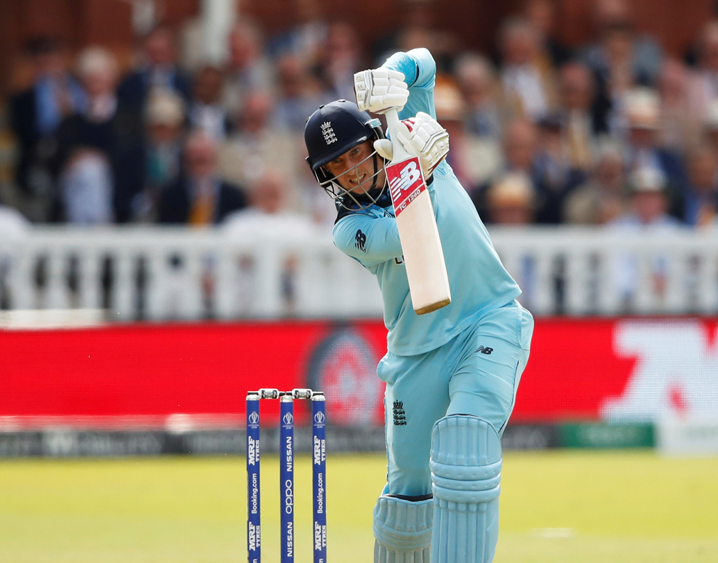 জো রুট— বিশ্বকাপে ইংল্যান্ডের হয়ে ধারাবাহিক ভাবে রান করে গিয়েছেন রুট। ৫৫৬ রান করে বিশ্বকাপে সর্বাধিক রানের তালিকায় পঞ্চম স্থানে রয়েছেন তিনি।