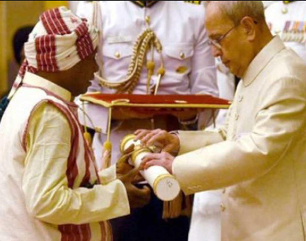 ২০১৬ সালে তাঁকে পদ্মশ্রী সম্মান দেন তৎকালীন রাষ্ট্রপতি প্রণব মুখোপাধ্যায়।