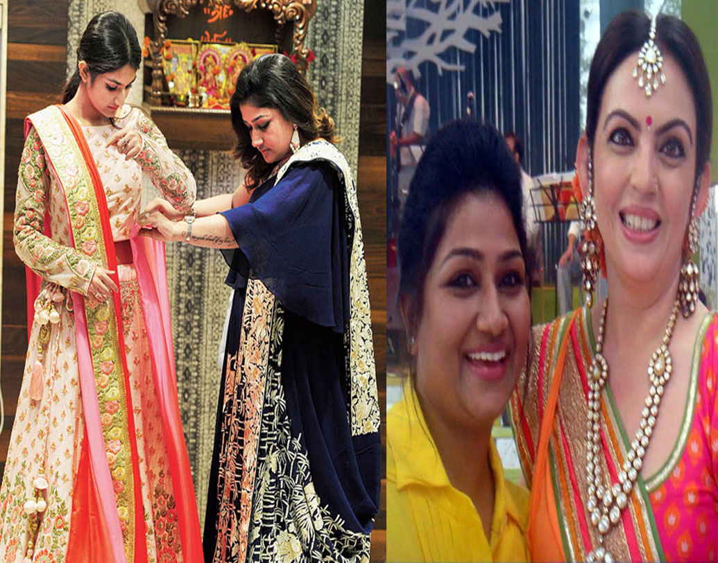 ডেস্টিনেশন ওয়েডিং-এ শাড়ি পরানোর জন্য ডলি পাড়ি দেন বিদেশেও। পারিশ্রমিকের কথা না পরিষ্কার করে না জানালেও শোনা যায় তাঁর দক্ষিণা ৩৫ হাজার থেকে দু’ লক্ষ টাকা অবধি। রাজনীতিকরাও সেজেছেনে তাঁর হাতে। ডলি শাড়ি পরিয়েছিলেন তামিলনাড়ুর প্রাক্তন মুখ্যমন্ত্রী প্রয়াত জয়ললিতাকে। সম্প্রতি শাড়ি পরিয়েছেন বস্ত্রমন্ত্রী স্মৃতি ইরানিকে।