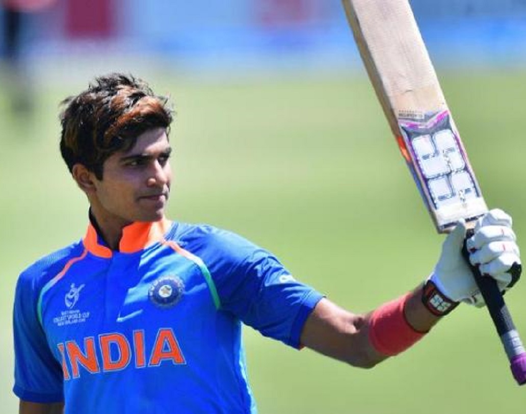 শুবমান গিল- পঞ্জাবের এই তরুন ব্যাটসম্যানকে এবার দেখে নেওয়ার পালা। মিডল অর্ডারে এবারের দলে বেশ কিছু নতুন মুখের মধ্যে উল্লেখযোগ্য গিল। তাঁর খেলার ধরন এখনই বেশ নজর কেড়েছে ক্রিকেটমহলে।