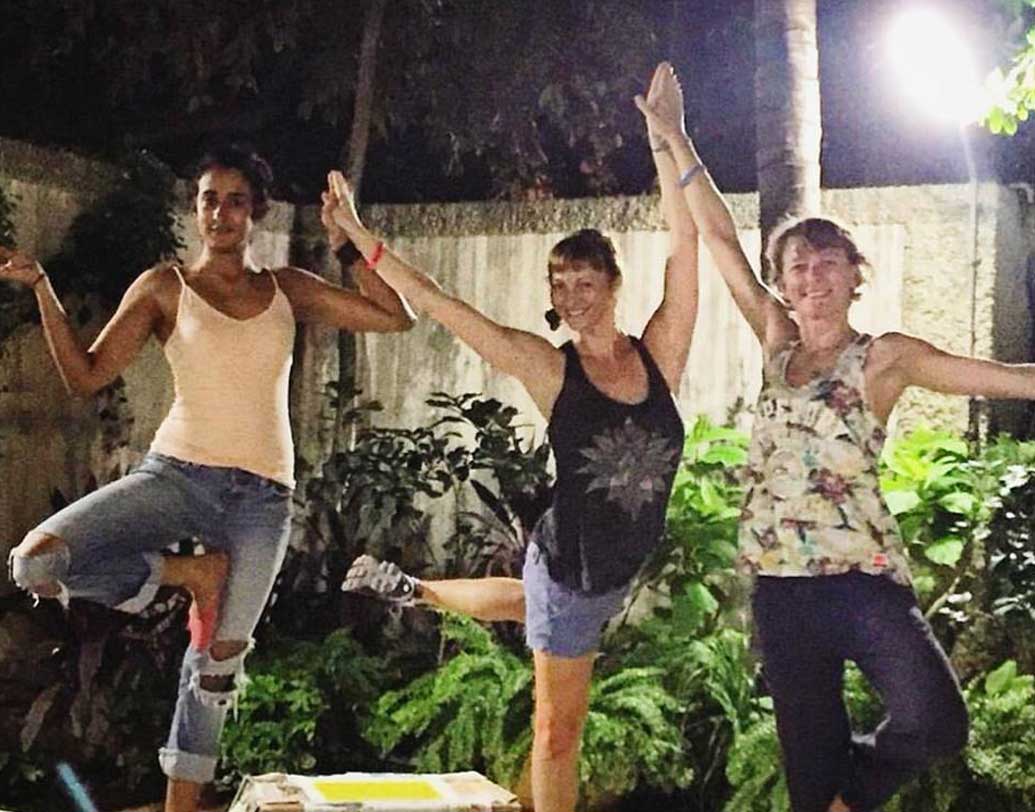 পাহাড়ে যখন ওঠেন না, তখন তিনি গয়নার নক্সা করেন। রক ক্লাইম্বার দিব্যাঙ্কা আবার জুয়েলারি ডিজাইনারও বটে।