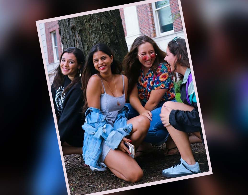 উচ্চশিক্ষার জন্য সুহানা এখন পড়াশোনা করছেন লন্ডনে। কলেজ জীবনের সব আনন্দই যে তিনি উপভোগ করছেন, তাঁর অনেক ছবি ইনস্টাগ্রামে পোস্ট করেছেন।