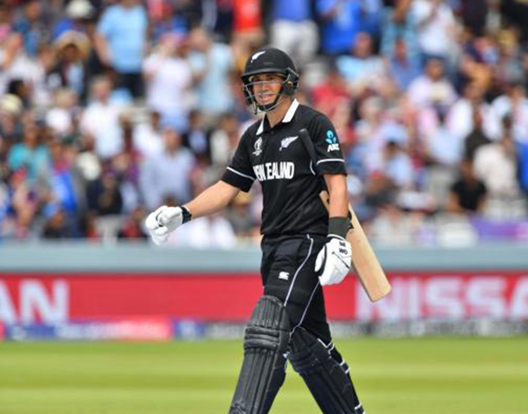 রস টেলর- ভারতের চার নম্বর পজিশন নিয়ে এখনও সমস্যা দূর হয়নি। নিউজিল্যান্ডের তারকা টেলর চার নম্বরে ভাল ব্যাট। ২০২৩ ক্রিকেট বিশ্বকাপে তাঁর খেলার সম্ভাবনা নেই বললেই চলে।