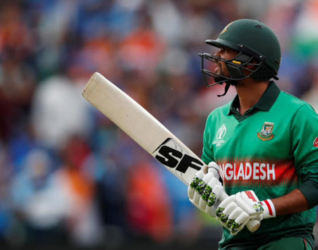 মাশরাফি মোর্তাজা- বাংলাদেশের সবচেয়ে অভিজ্ঞ অলরাউন্ডার মাশরাফি মোর্তাজা। বাংলাদেশের উত্থানের পিছনে মোর্তাজার বড় ভূমিকা রয়েছে।