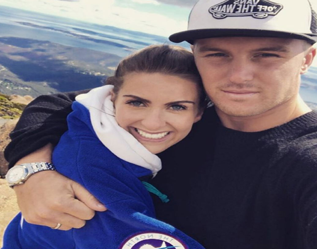 সদ্য শেষ হওয়া বিশ্বকাপে জেসন দুরন্ত ফর্মে ছিলেন। আবার চোট আঘাতও বেশ ভুগিয়েছে তাঁকে। খেলতে পারেননি সব ম্যাচে।