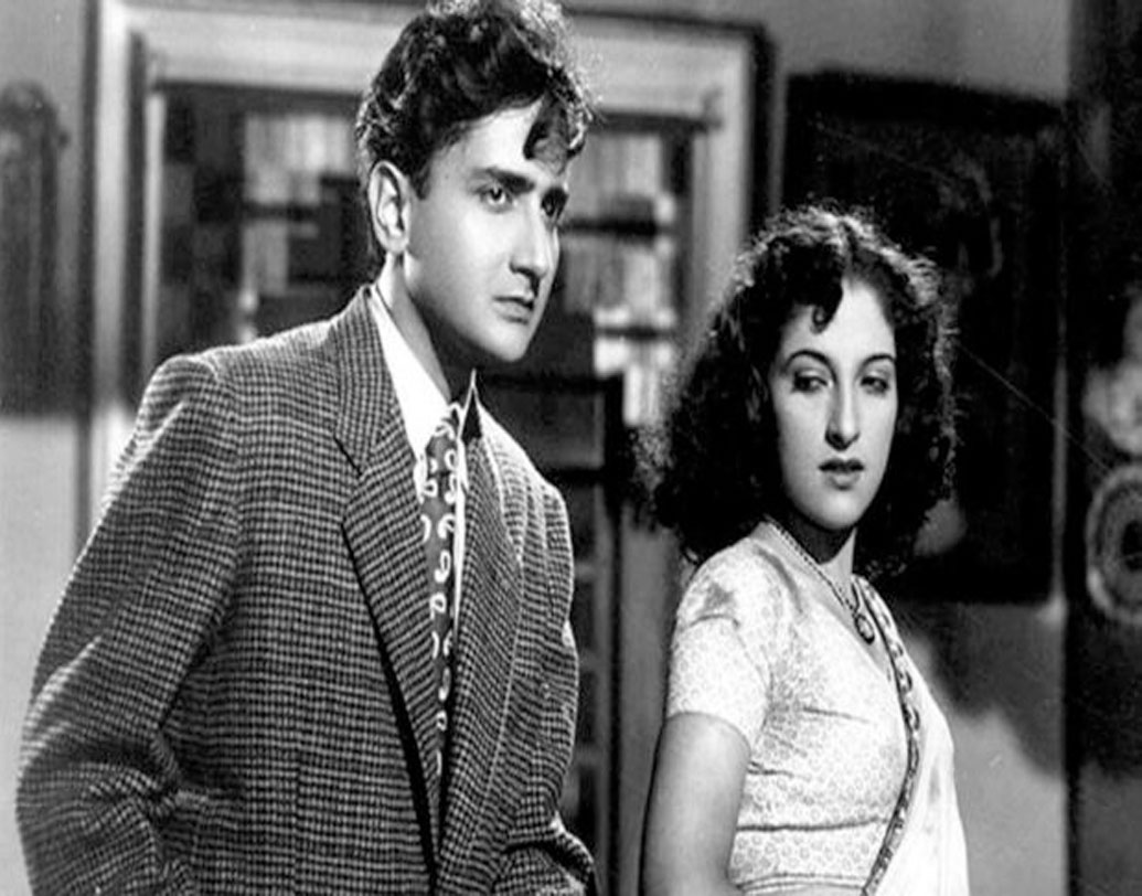 ১৯৪১ সালে মুক্তি পেয়েছিল তাঁর প্রথম ছবি ‘চিত্রলেখা’। এরপর একে একে ‘ভক্ত কবীর’, ‘সুহাগ রাত’, ‘আঁখে’, ‘জন্মাষ্টমী’-র মতো ছবির সাহায্যে নিজের জায়গা মজবুত করেন ভারত ভূষণ।