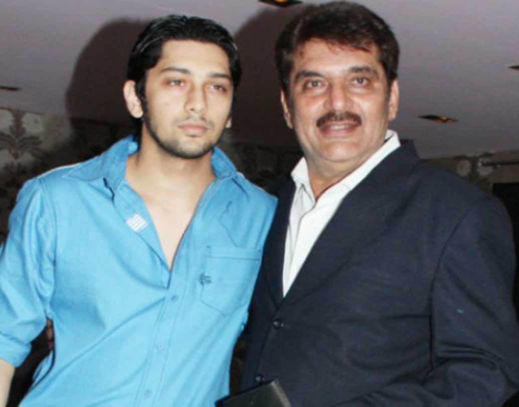 আলি মুরাদ: বলিউডের অন্যতম ভিলেন রাজা মুরাদের ছেলে আলি। থিয়েটার নিয়ে লন্ডনে পড়াশোনা করেছেন তিনি।