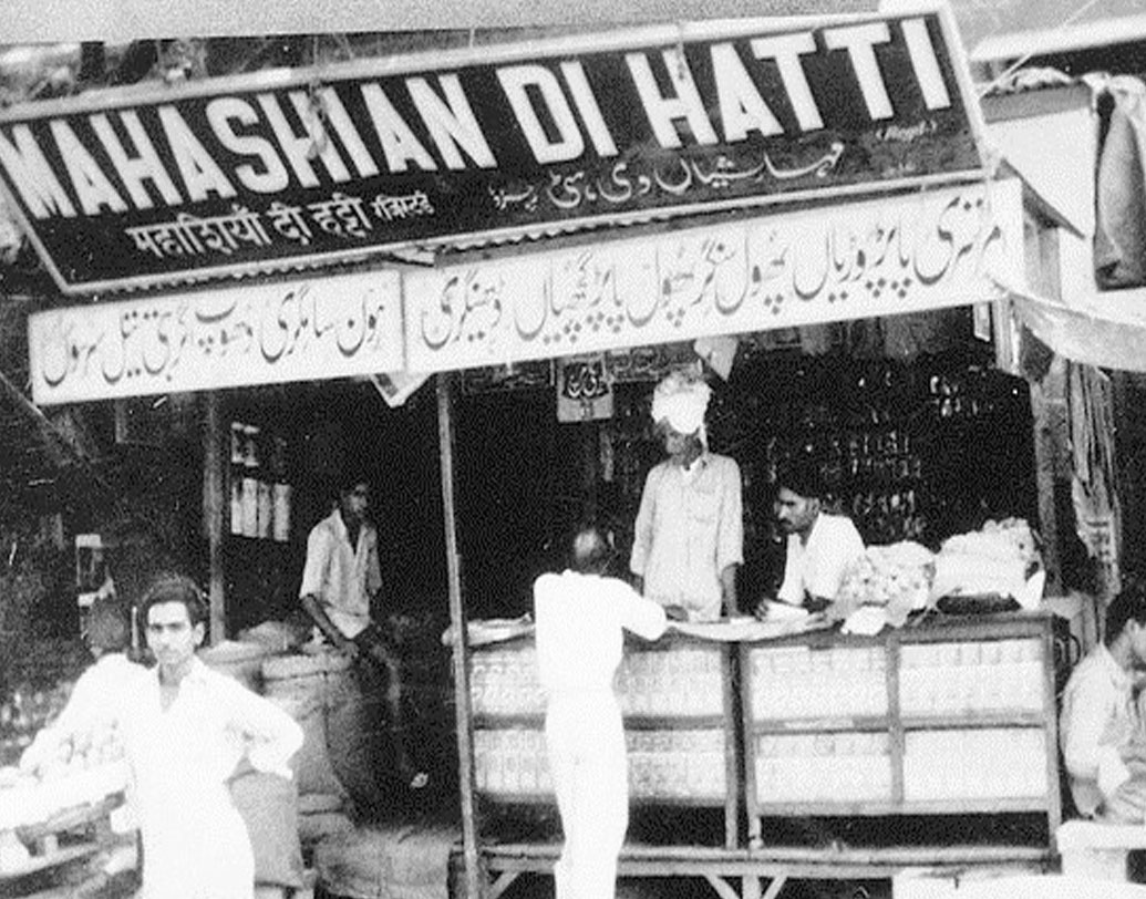 বর্তমানে দেশের এফএমজিসি সেক্টরে ধর্মপাল সর্বোচ্চ বেতনভুক সিইও। বিভিন্ন সাইটে প্রকাশ, ২০১৮-১৯ আর্থিক বর্ষে নিজের সংস্থা থেকে তিনি বার্ষিক বেতন পেয়েছেন ২৫ কোটি টাকারও বেশি।