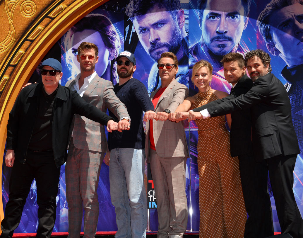 ‘অ্যাভেঞ্জার্স: এন্ডগেম’ শুধু একটা সিরিজের শেষ ছিল না, বরং একটা গোটা প্রজন্ম বেড়ে ওঠার সাক্ষীও ছিল। দর্শকেরা সবাই হতাশ হয়েছিলেন যখন এই এন্ডগেম আসে। কিন্তু এ বার দর্শকের কথা ভেবে মারভেল স্টুডিয়োর এই নতুন প্রচেষ্টা কতটা দর্শকের মনে জায়গা করে নেবে তা দেখার।