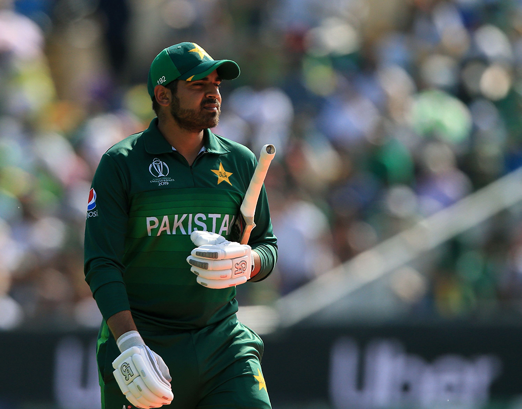 হ্যারিস সোহেল- বিশ্বকাপে পাকিস্তানের প্রথম ম্যাচে ব্যর্থ হওয়ায় বাদ পড়েন। পরে ফিরে এসে রান পান আবার। নিয়মিত সুযোগ পেলে হয়তো সত্যি হয়ে উঠতে পারতেন পাকিস্তানের মিডল অর্ডারের ভরসা।