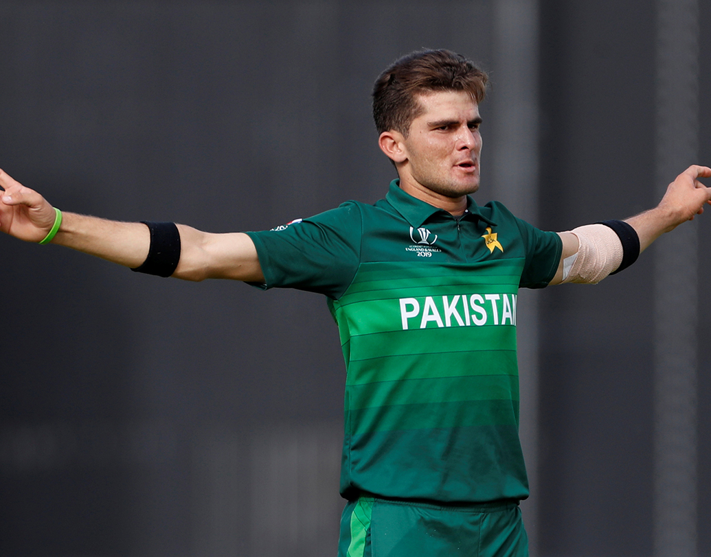 শাহিন আফ্রিদি- এই বিশ্বকাপে এক ম্যাচে সর্বাধিক উইকেট সংগ্রহ আফ্রিদির। বাংলাদেশ ম্যাচে ৬ উইকেট নিয়ে একাই গুঁড়িয়ে দিয়েছিলেন বাংলাদেশি ব্যাটিংকে। তবে নিয়মিত সুযোগ পাননি কখনই।