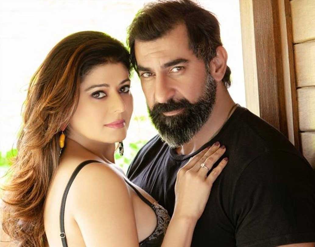 চলতি বছরের ৪ জুলাই আবার বিয়ে করেছেন ৪২ বছর বয়সী প্রাক্তন ফেমিনা মিস ইন্ডিয়া ইন্টারন্যাশনাল পূজা। তাঁর দ্বিতীয় স্বামী অভিনেতা নবাব শাহ। ইনস্টাগ্রামে ভক্তরা উচ্ছ্বসিত তাঁদের বিয়ের ছবি দেখে।