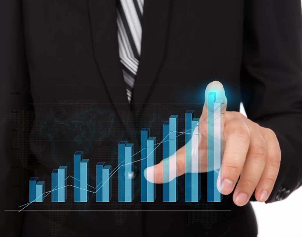 ধরুন আপনি আপনার স্ত্রী বা আপনার স্বামীর নামে কিছু বিনিয়োগ করলেন। কিন্তু সেটা আইটিআর দাখিলের সময় ভুলে গেলেন বা ইচ্ছে করে গোপন করলেন। তা হলে কিন্তু আপনার কাছে আসতে পারে নোটিস। কারণ আয়কর দফতর যদি দেখে, ওই বিনিয়োগ করা হয়েছে আয়করদাতার উপার্জন থেকে এবং ওই বিনিয়োগ আয়করের আওতায় পড়ে, তা হলে আপনার কাছে নোটিস আসার সম্ভাবনা প্রবল।