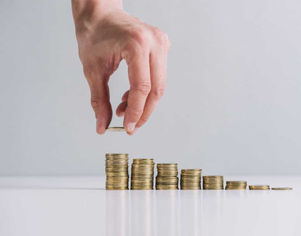 ইনকাম ট্যাক্স অ্যাক্ট-এর বলে আয়কর দফতরের হাতে আপনার আইটি রিটার্ন পুনর্মূল্যায়ন করার ক্ষমতা আছে। যদি অ্যাসেসিং অফিসারের মনে হয় আপনি আয়কর ফাঁকি দিয়েছেন, তা হলে আইটি রিটার্ন পুনর্মূল্যায়নের পরে ২৭০এ ধারায় শাস্তিযোগ্য আপরাধ হবে। তাই আয়কর রিটার্ন ঠিক ভাবে দাখিল করুন এবং সময়ে দাখিল করুন।