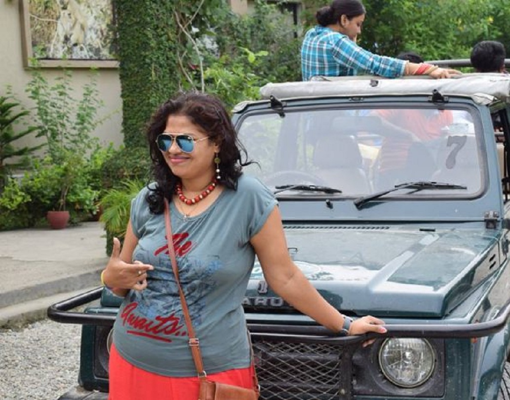 বাইক চালাতেও ভালবাসেন তিনি। বাইক নিয়ে ঘুরে এসেছেন লে- লাদাখের খারদুংলা পাস ও।