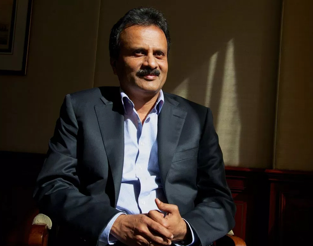 সিদ্ধার্থের স্বপ্ন ছিল, সেনাবাহিনীতে যোগ দেওয়ার। ম্যাঙ্গালুরু বিশ্ববিদ্যালয় থেকে অর্থনীতিতে স্নাতকোত্তর সিদ্ধার্থ কিছু দিন মুম্বইয়ে ইনভেস্টমেন্ট ব্যাঙ্কার হিসেবে কাজ করার পরে পারিবারিক ব্যবসার দায়িত্ব নেন।  সিদ্ধার্থর স্ত্রী মালবিকাও কাফে কফি ডে-র সঙ্গে যুক্ত।